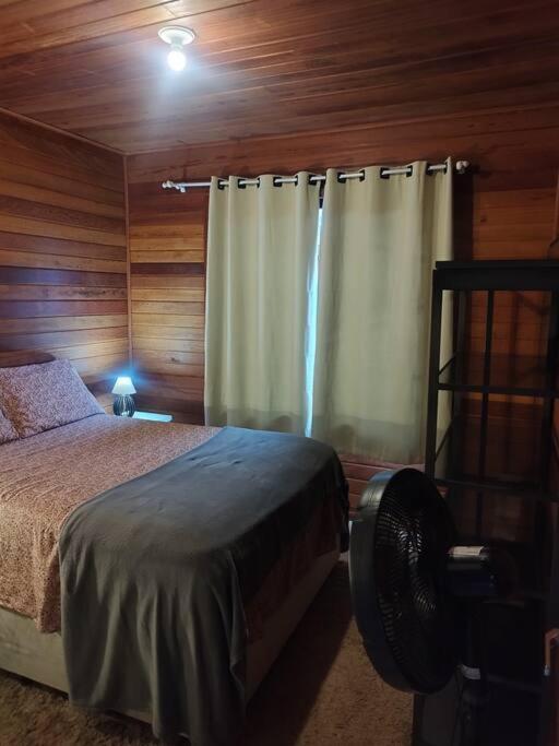 フロリアノポリス Casa Individual Campeche Otima Localizacaoヴィラ エクステリア 写真
